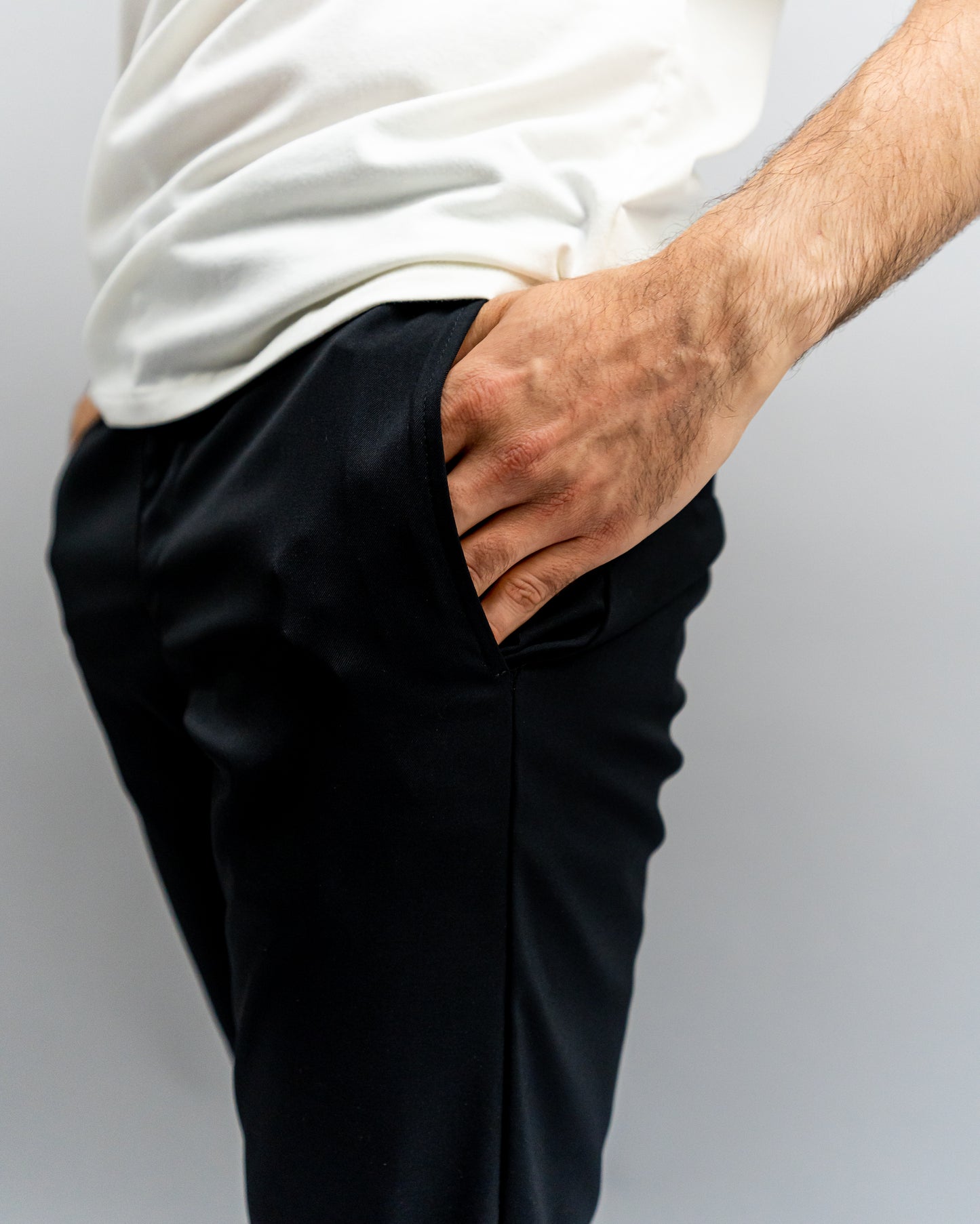 Pantalón Negro Básico 2