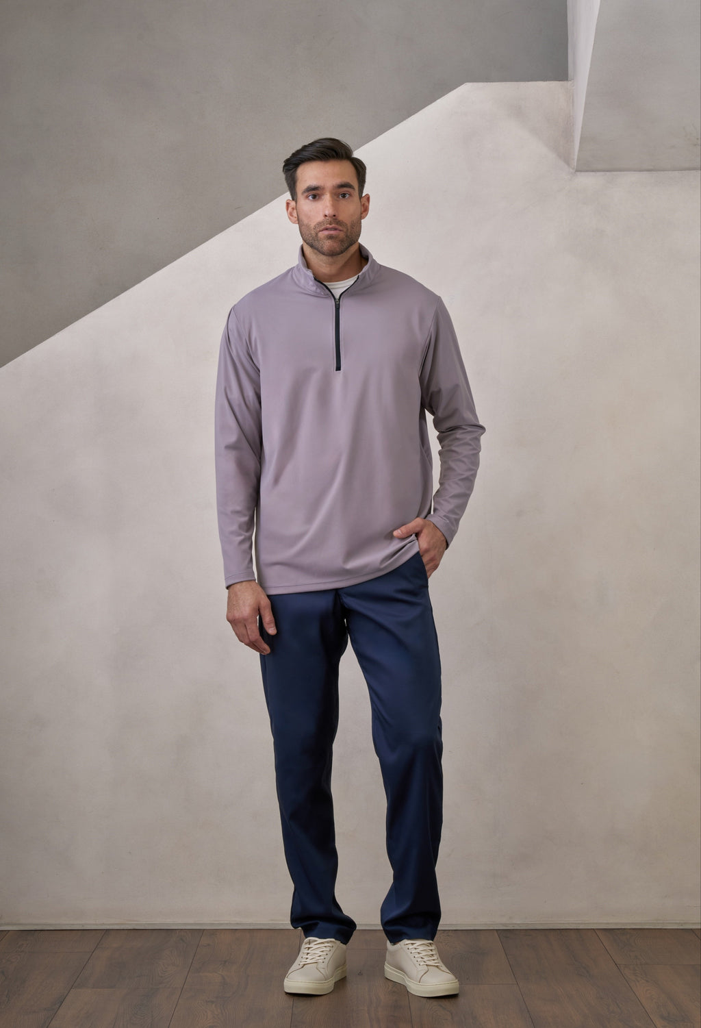 Pantalón azul básico para hombre