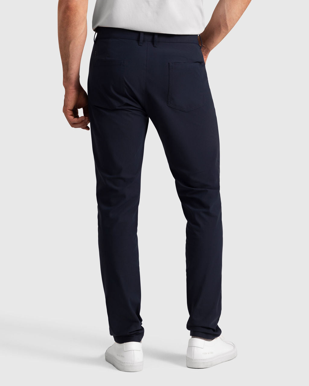All-Day Pants Azul Navy para hombre - vista trasera